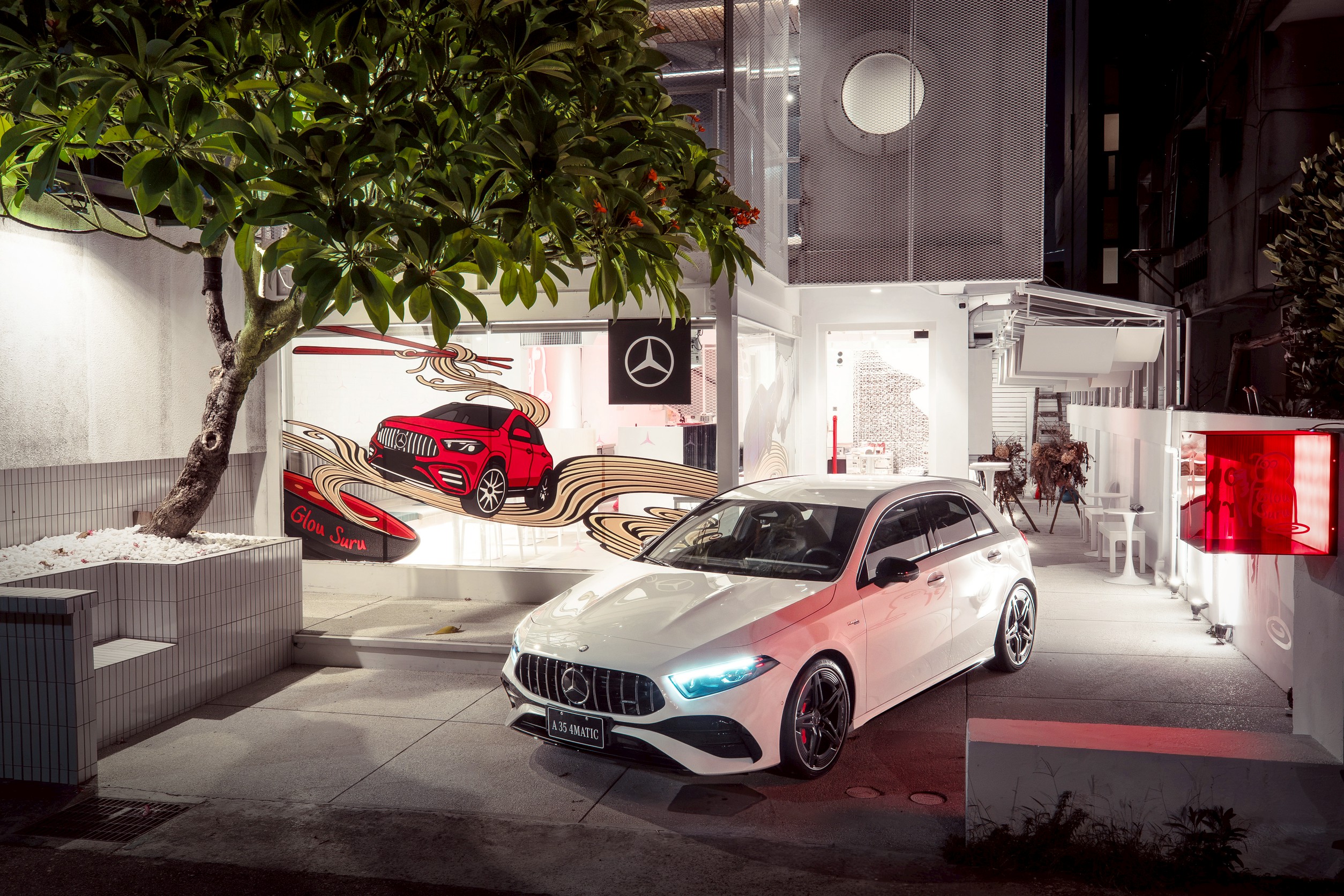 圖1、Mercedes-Benz 將豪華移動哲學延伸至餐桌，與最受矚目的潮流麵吧 Glou Suru 合作